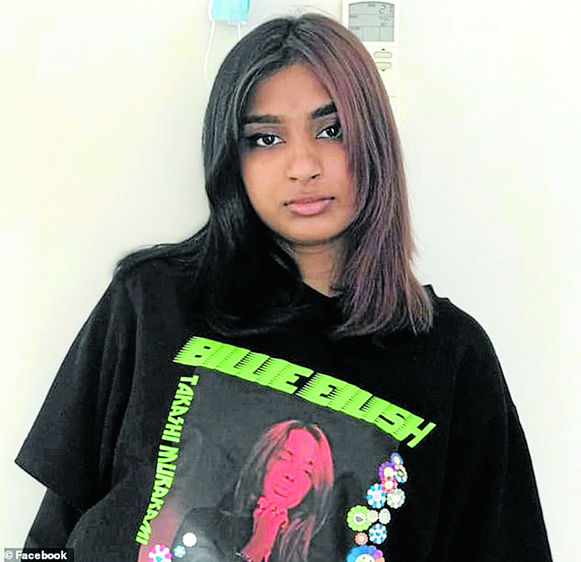 Missing teenager last seen in Parkville