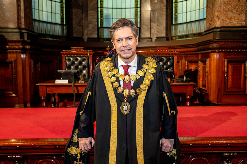 Nicholas Reece sworn in as 105th Lord Mayor of Melbourne