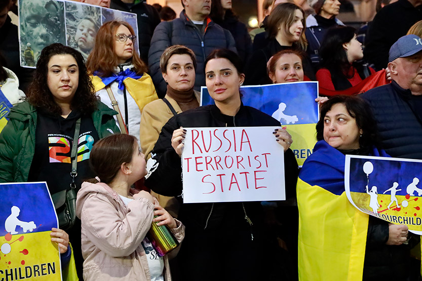 Protestors gather in Melbourne to demand justice for Ukraine
