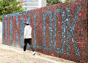 Melbourne Fringe hits Docklands