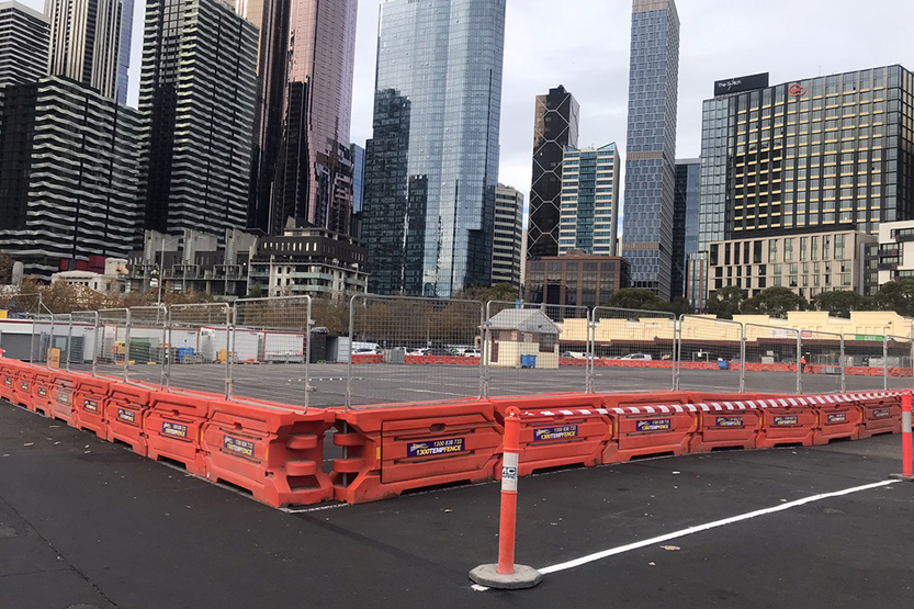 Council frees up car spaces for QVM amid federal heritage review