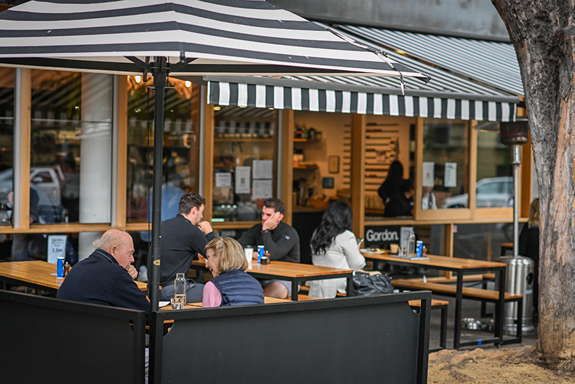 Council to reintroduce outdoor dining fees