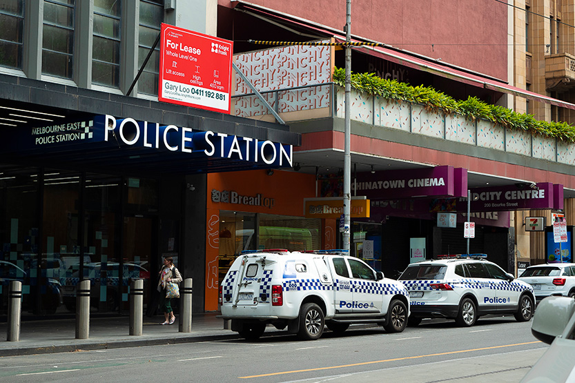 Crime surge hits Melbourne: thefts from cars and retail stores drive state-wide increase