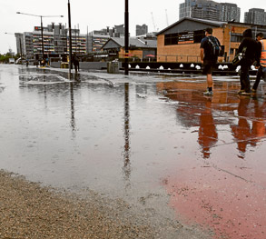 Harbour Esplanade delayed again