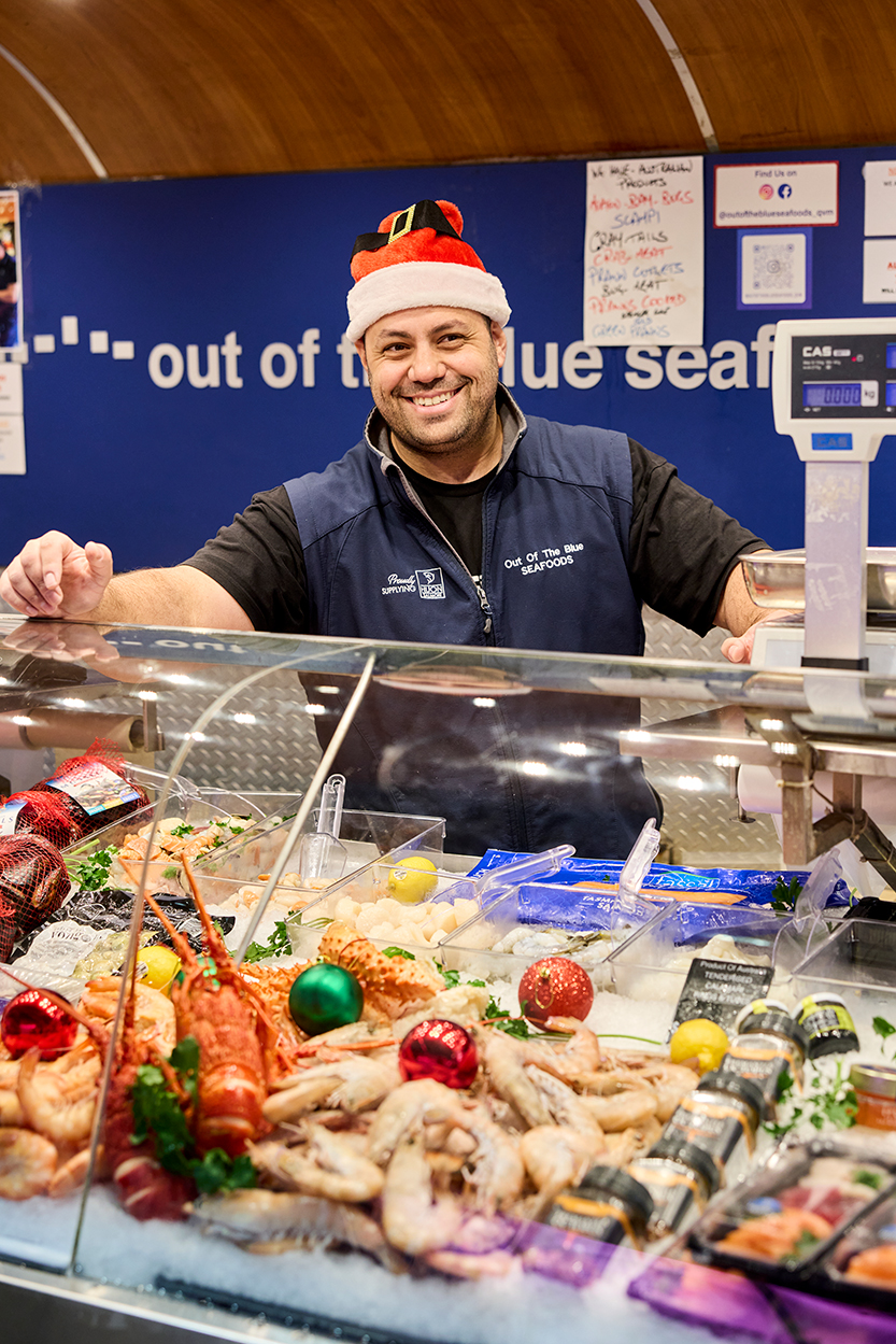 A very QVM Christmas: Two beloved traders keep tradition alive
