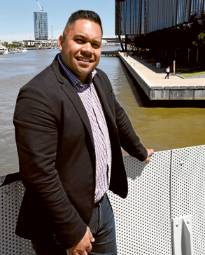 Local resident awarded for saving drowning man