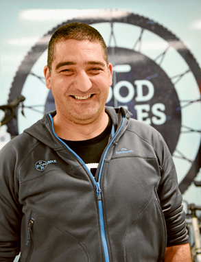 30 years later, Jaison returns to Docklands