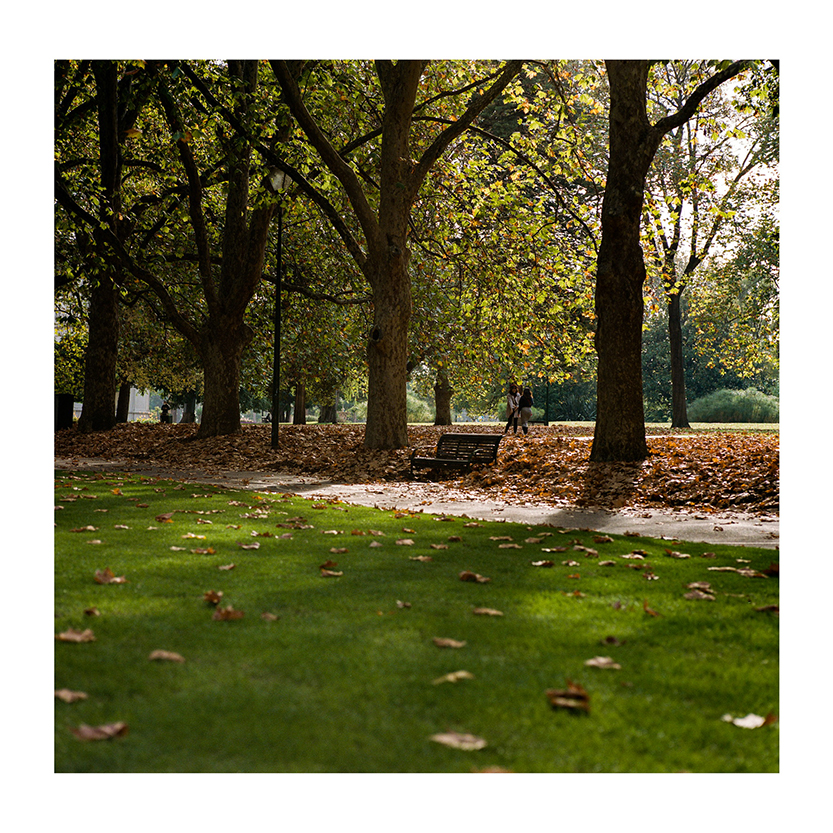 Re-telling family history through photographs