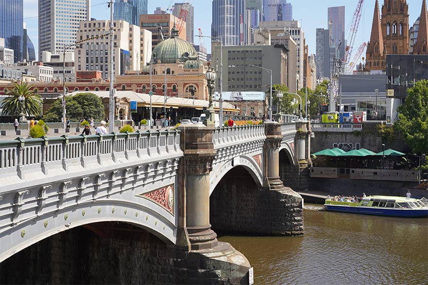 Restoration of 135-year-old Princes Bridge under way