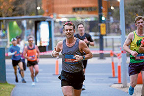 Runners descend on Docklands
