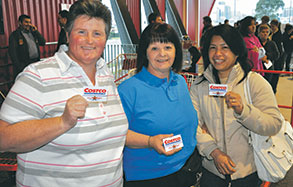 Bargain hunters descend on Docklands