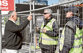 Government surrenders to pier pressure