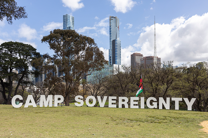 Crossbenchers criticise police for weak response to Camp Sovereignty neo-Nazi attack
