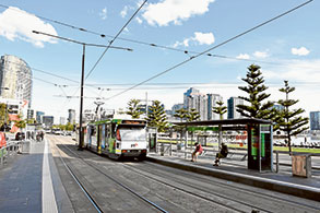Transport experts urge more tram routes from Docklands