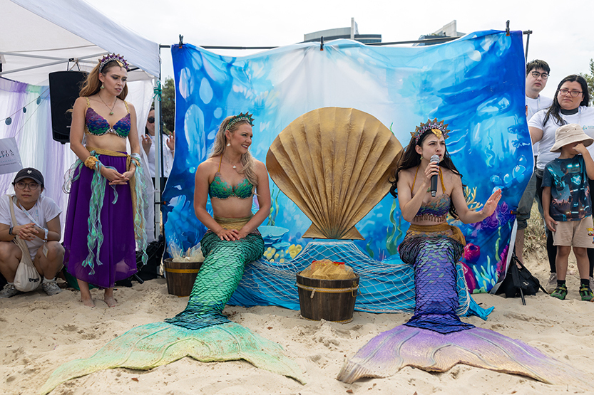 Mermaids make waves for ocean conservation in Port Phillip Bay