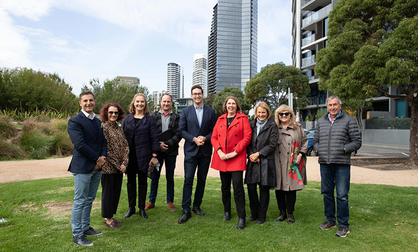 Labor commits to exploring transport options in Fishermans Bend, including “trackless trams”