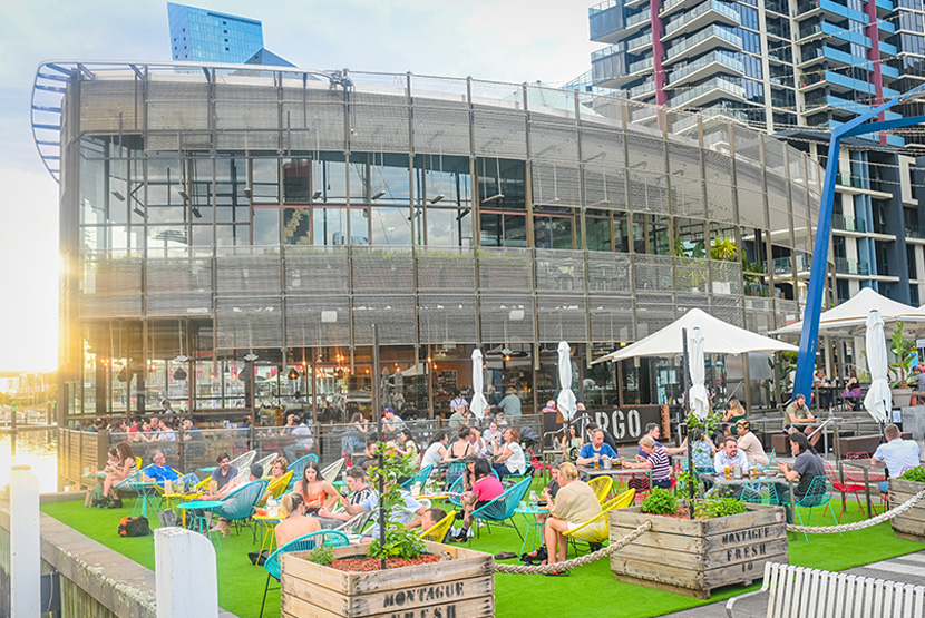 Council to reintroduce dining fees, except in Docklands