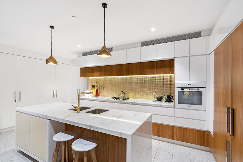 Undoubted luxury and breathtaking views from Banksia Tower
