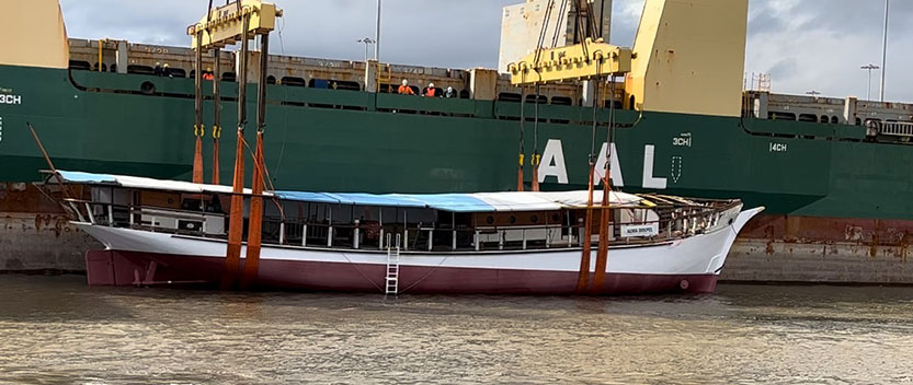 News from the deck of the Alma Doepel