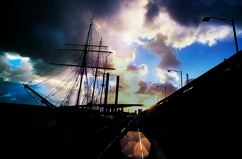 Docklands frozen in time: photo exhibition captures final days of Victoria Dock