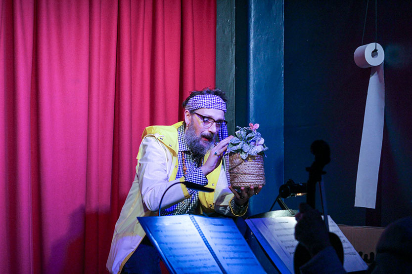 The cabaret with a spiralling twist