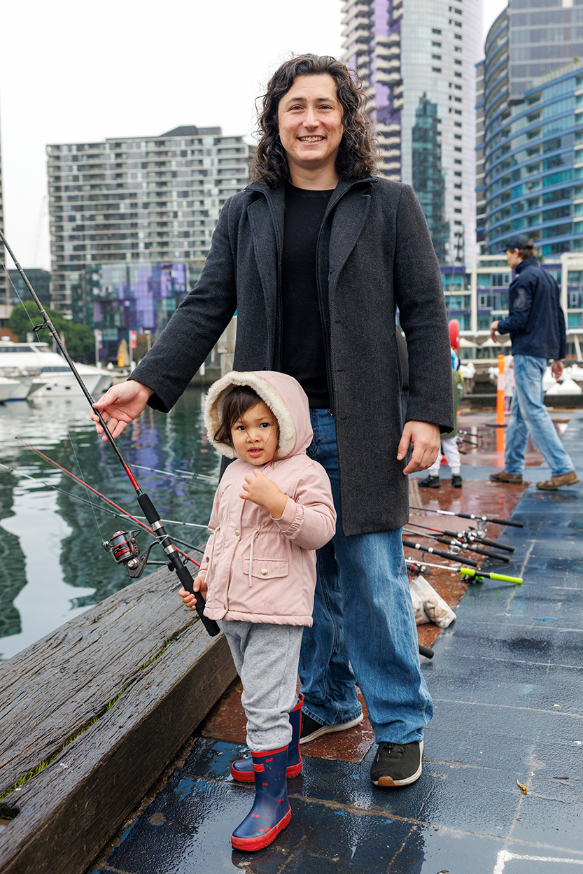 Docklands Waterfront Farmers’ Market launch draws big crowd despite rough weather