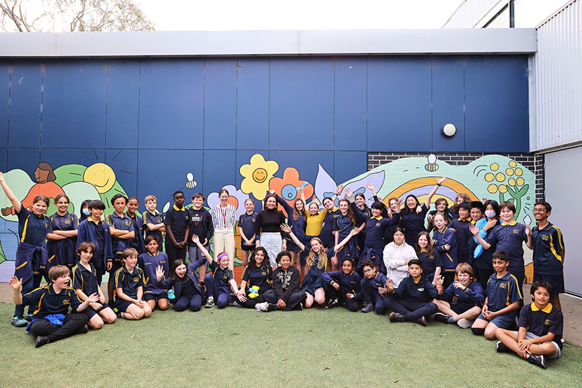 Vibrant mural takes centre stage at Kensington Primary School