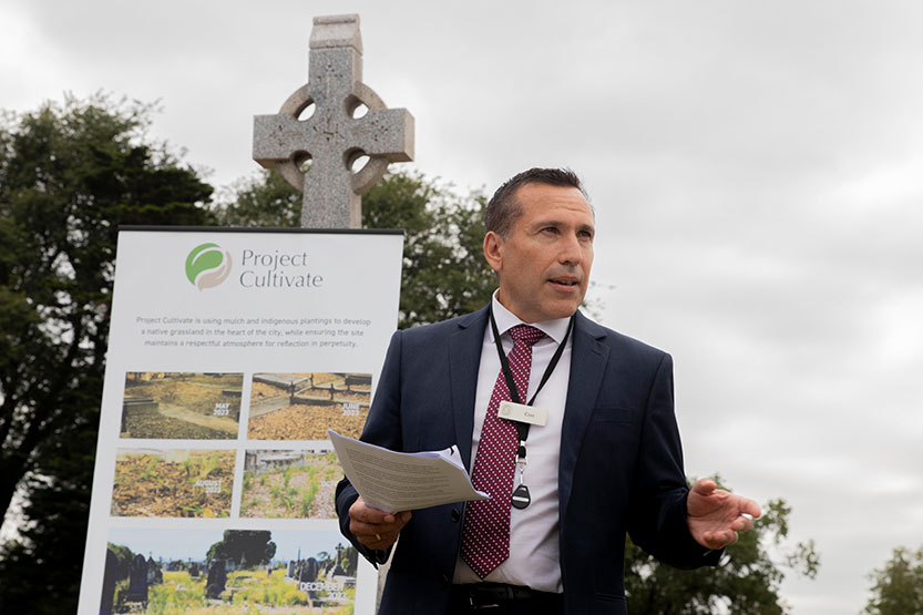 Costa Georgiadis helps to celebrate a greener Melbourne General Cemetery