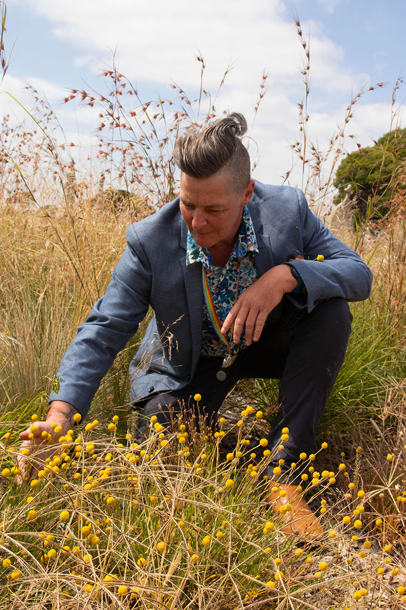 Costa Georgiadis helps to celebrate a greener Melbourne General Cemetery