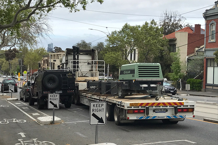 Fix “dysfunctional and unsafe road design”: residents call for action on Abbotsford St