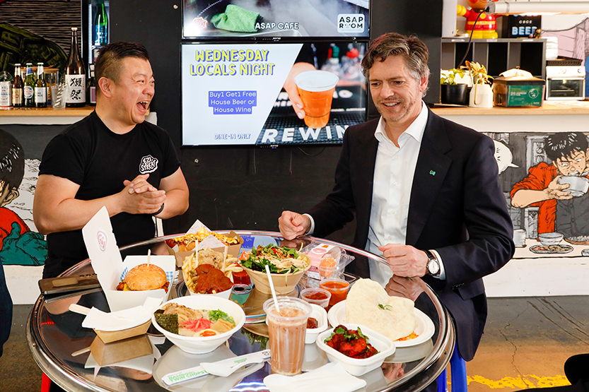 Lord Mayor Nick Reece visits North Melbourne’s culinary hub EziStreat