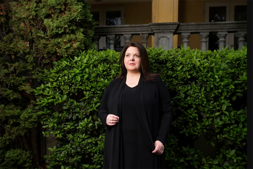 Inaugural Opera Australia Impact Award for Linda Thompson