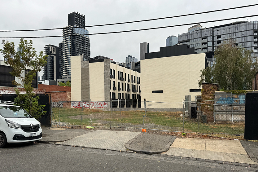 Residents call for vacant site to be turned into open space 