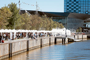 Come graze along the river