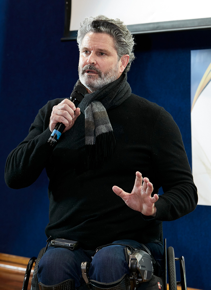 Cricket great Chris Cairns inspires local Melbourne school community