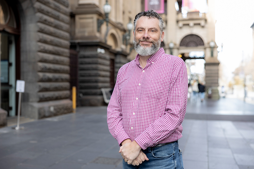 Labor Cr Davydd Griffiths to challenge Ellen Sandell for Melbourne