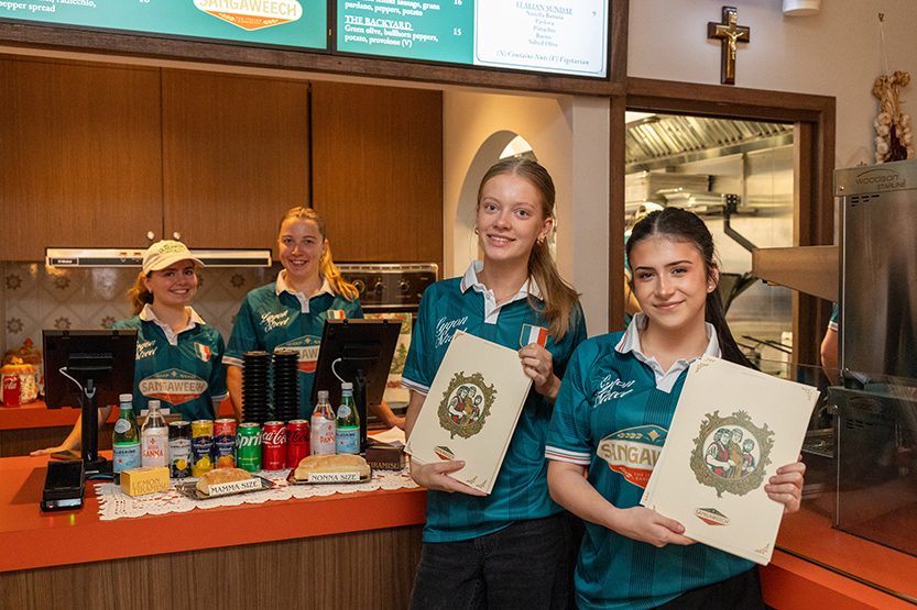 Sooshi Mango brings the laughs – and the panini – back to Lygon St