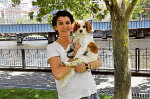 Alfred the bilingual dog