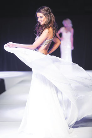 Girls compete for Miss Universe entry