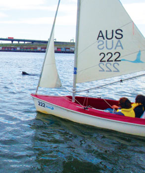 Seal joins sailing program
