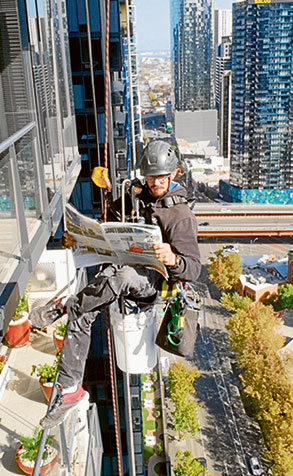 Hangin’ around!