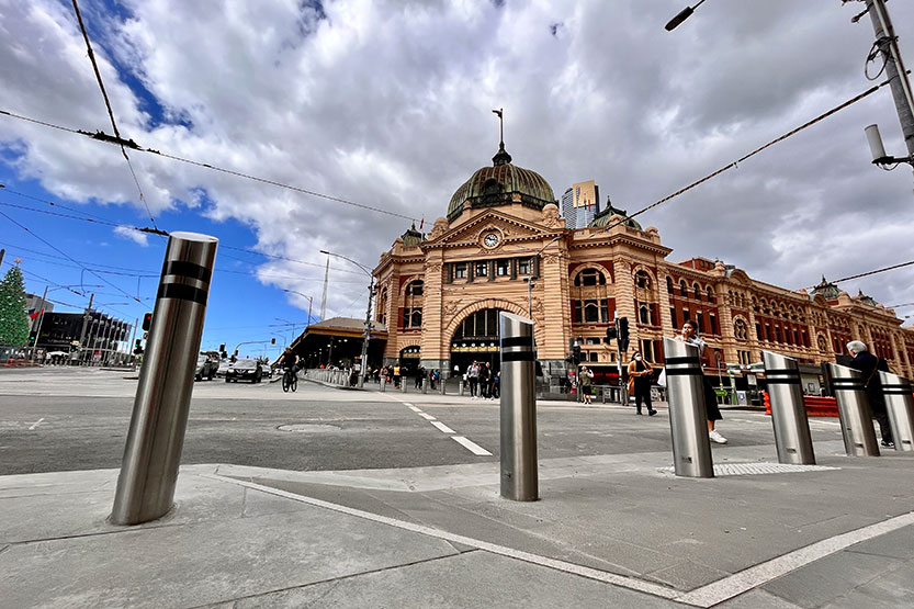 New bollard upgrade completed on Melbourne’s busiest pedestrian site