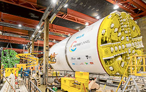 Tunnel on the move