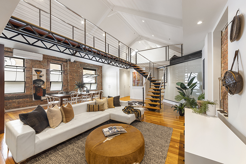 Warehouse chic with industrial influence 