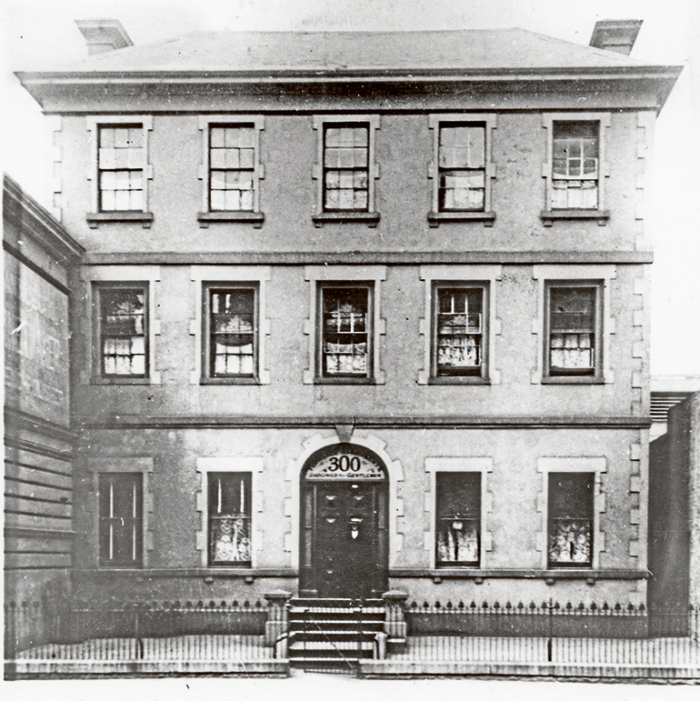 “The Smith House” – 300 Queen St