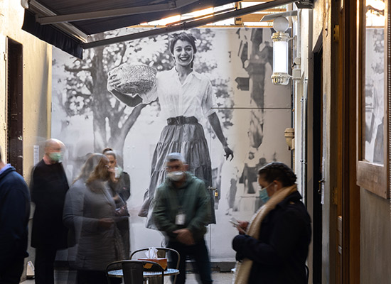 Metro Tunnel gives outdoor dining a pop-up push