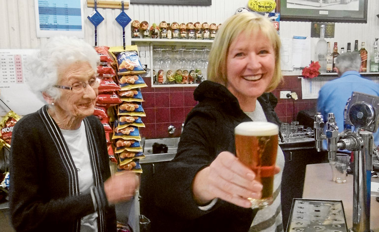 Last call for iconic Melbourne pub