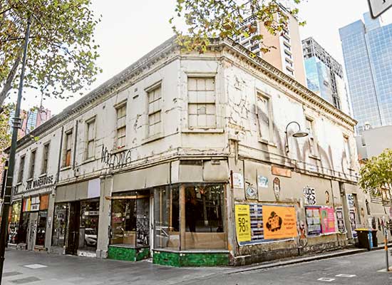 Job Warehouse dispute headed for VCAT