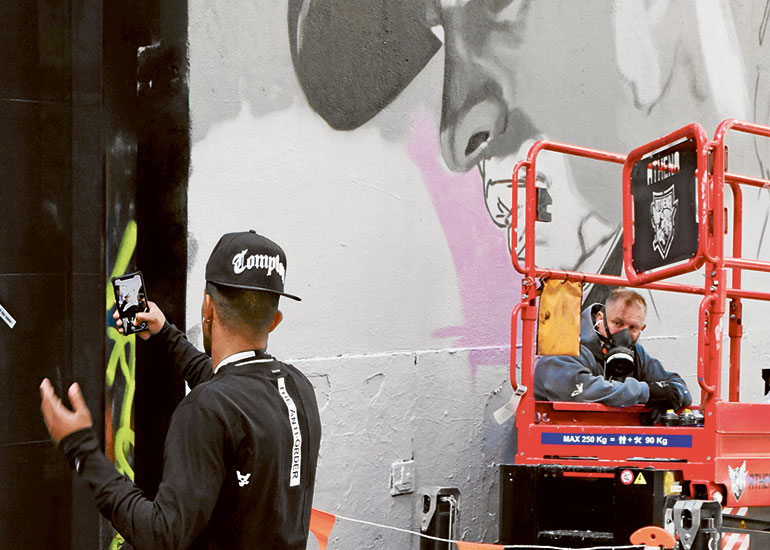 Culture Kings backs down on Hosier
