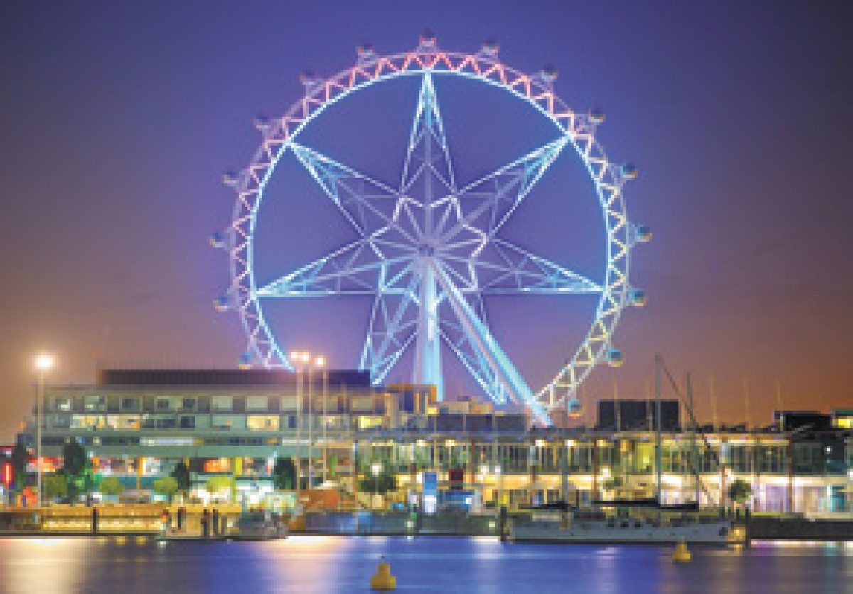 Star fails to attract predicted crowds